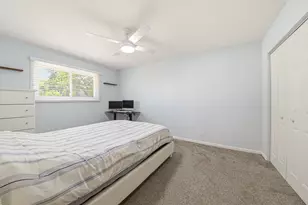 1073 S Finley Rd, Lombard, IL 60148 - Photo 13