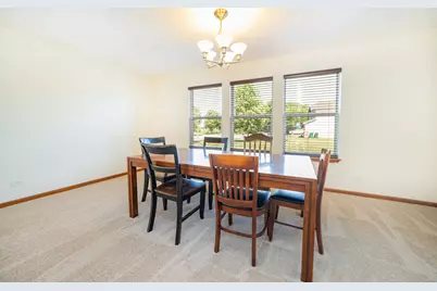 24207 Cedar Creek Lane, Plainfield, IL 60586 - Photo 5
