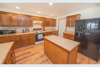 24207 Cedar Creek Lane, Plainfield, IL 60586 - Photo 15