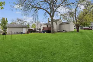 403 Highmoor Dr, Round Lake Park, IL 60073 - Photo 11