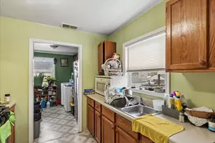 403 Highmoor Dr, Round Lake Park, IL 60073 - Photo 3