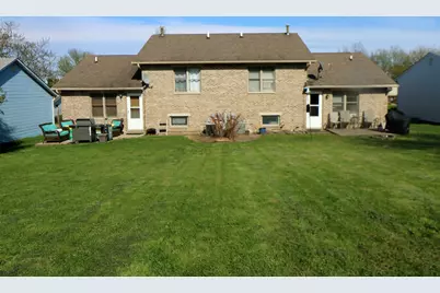 860-868 Carol Avenue, Woodstock, IL 60098 - Photo 19