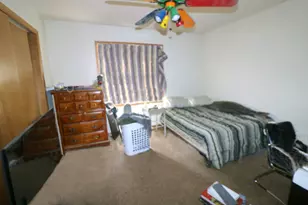 860-868 Carol Ave, Woodstock, IL 60098 - Photo 7