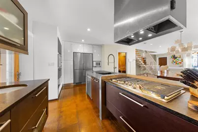 2334 W Medill Avenue, Chicago, IL 60647 - Photo 9