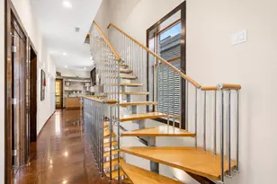 2334 W Medill Ave, Chicago, IL 60647 - Photo 21
