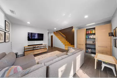 2334 W Medill Avenue, Chicago, IL 60647 - Photo 29