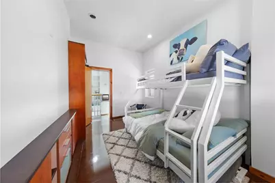 2334 W Medill Avenue, Chicago, IL 60647 - Photo 53