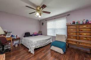 4217 Jay Dr, Zion, IL 60099 - Photo 15