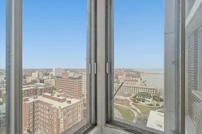 6325 N Sheridan Road #1808, Chicago, IL 60660 - Photo 5