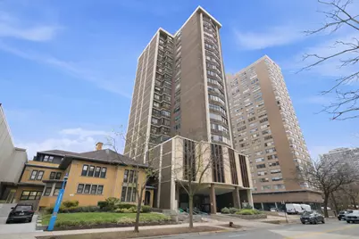 6325 N Sheridan Road #1808, Chicago, IL 60660 - Photo 1