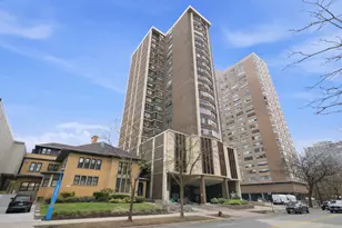 6325 N Sheridan Rd, Chicago, IL 60660 - Photo 1