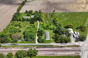 2183 Railroad St, Lodge, IL 61856 - Photo 3