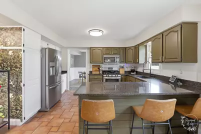 417 N Thames Court, Bourbonnais, IL 60914 - Photo 7