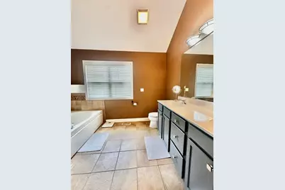 2203 Brookwood Drive, South Elgin, IL 60177 - Photo 35