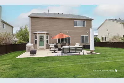 992 Mackenzie Drive, Antioch, IL 60002 - Photo 19