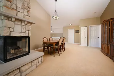 126 Winchester Drive #B, Streamwood, IL 60107 - Photo 9