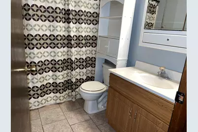 1809 E Washington Street #2, Joliet, IL 60433 - Photo 7