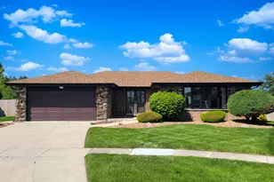15110 Hollyhock Ct, Orland Park, IL 60462 - Photo 1