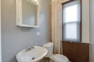 32 N Albert St, Mount Prospect, IL 60056 - Photo 7