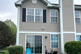 419 Windham Cove Dr, Crystal Lake, IL 60014 - Photo 13