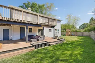 88 Devonshire Cir, Elgin, IL 60123 - Photo 29
