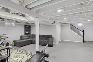 88 Devonshire Cir, Elgin, IL 60123 - Photo 27