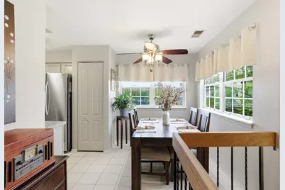 1441 Greens Court #B, Glendale Heights, IL 60139 - Photo 5