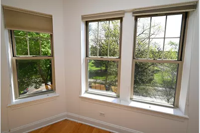 7404 N Oakley Avenue #3, Chicago, IL 60645 - Photo 3