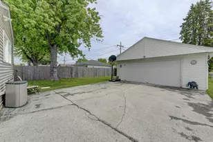 3037 Enterprise Park Ave, South Chicago Heights, IL 60411 - Photo 17
