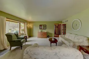 3037 Enterprise Park Ave, South Chicago Heights, IL 60411 - Photo 9