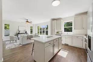 634 Sennett St, Batavia, IL 60510 - Photo 13