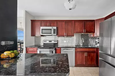 3900 N Lake Shore Drive #9B, Chicago, IL 60613 - Photo 7