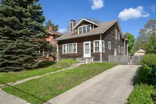 391 Bloom St, Highland Park, IL 60035 - Photo 1