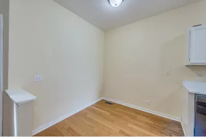 973 Mesa Drive, Lake in the Hills, IL 60156 - Photo 5