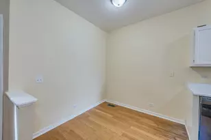 973 Mesa Dr, Lake in the Hills, IL 60156 - Photo 5