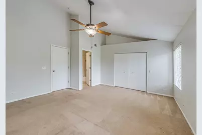973 Mesa Drive, Lake in the Hills, IL 60156 - Photo 17