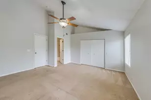 973 Mesa Dr, Lake in the Hills, IL 60156 - Photo 17