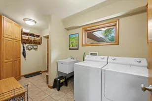1406 Maywood Dr, Champaign, IL 61821 - Photo 29