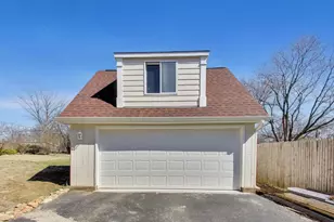 4505 Winchester Ave, Lisle, IL 60532 - Photo 45