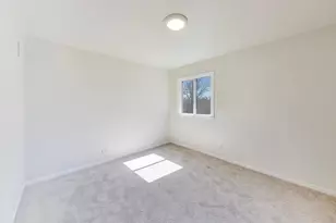 4505 Winchester Ave, Lisle, IL 60532 - Photo 23