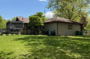 2741 Douglas St, Joliet, IL 60435 - Photo 37