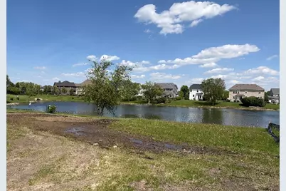 21339 Somerset Street, Shorewood, IL 60404 - Photo 3
