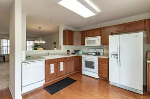 522 Richard Brown Blvd, Volo, IL 60073 - Photo 9
