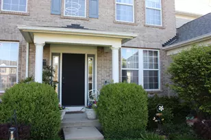 4740 Whitehall Ct, Algonquin, IL 60102 - Photo 9
