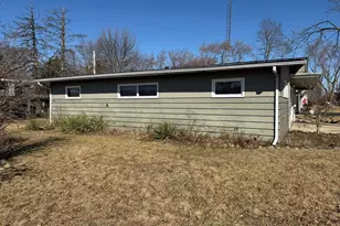 28 S Willow Way, North Aurora, IL 60542 - Photo 15