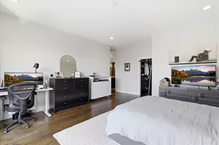 3255 N Paulina St, Chicago, IL 60657 - Photo 11