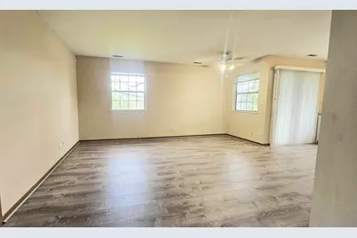 36 Gant Circle #H, Streamwood, IL 60107 - Photo 7