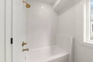 118 N President St, Wheaton, IL 60187 - Photo 15
