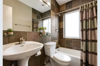 3325 N Lincoln Avenue #304, Chicago, IL 60657 - Photo 17