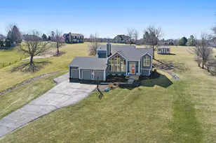 45W169 Hillview Ln, Hampshire, IL 60140 - Photo 35